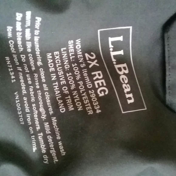 L.L. Bean Black Hooded Trench Coat Plus Size 2x - Picture 14 of 14